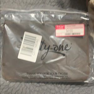 Mini rubie bag by Thirty-one